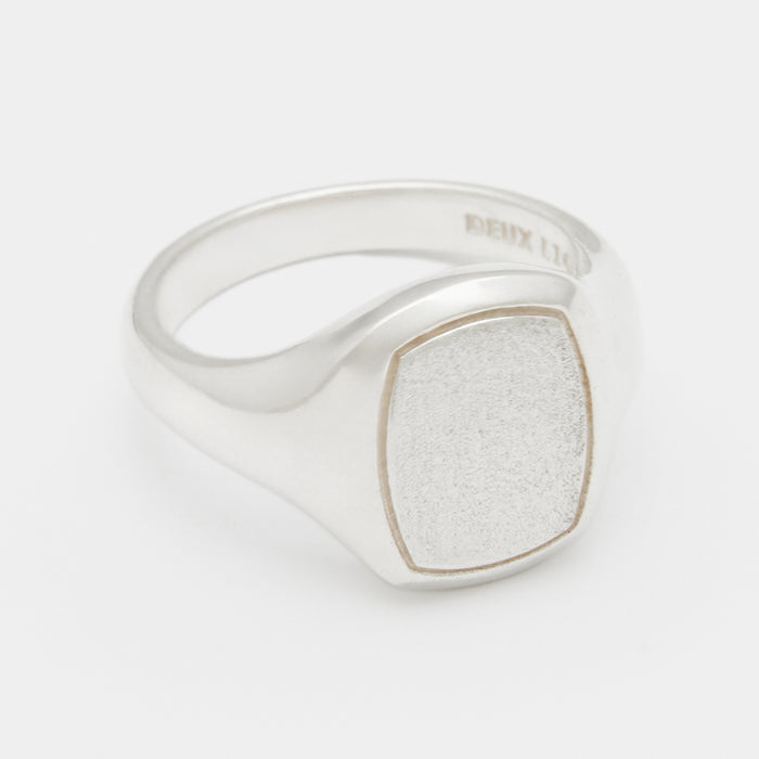 Alexandre Signet Ring in Silver