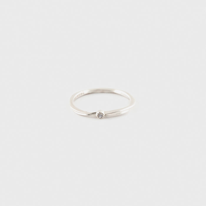 Cléo Coulée Diamond Ring in Silver