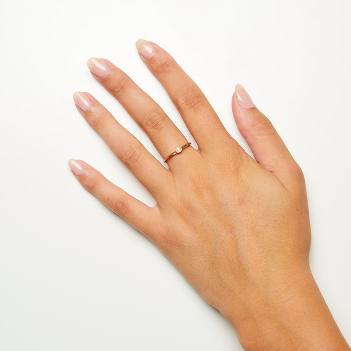 Eye of Horus Coulée Ring in Gold