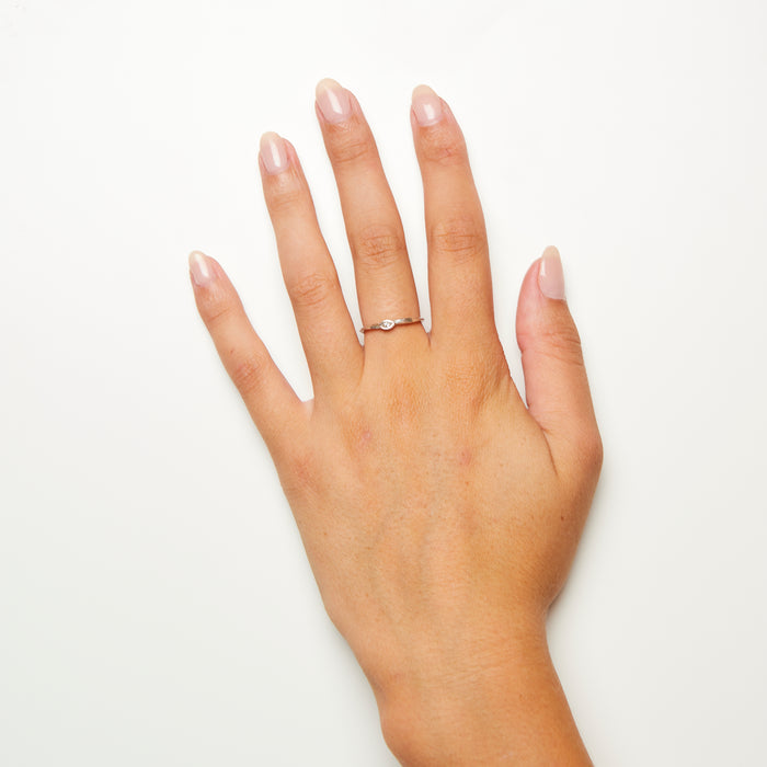 Eye of Horus Coulée Ring in Gold