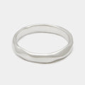 Henchey Coulée Band in Silver