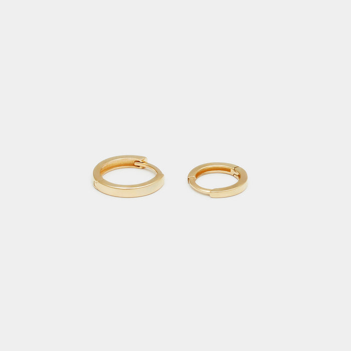Huggies in Gold
