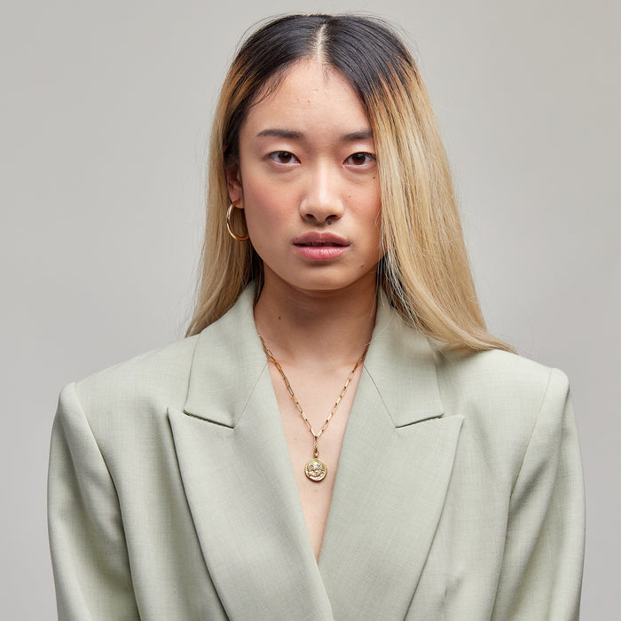 Jeanne Charm in Gold : The Warrior