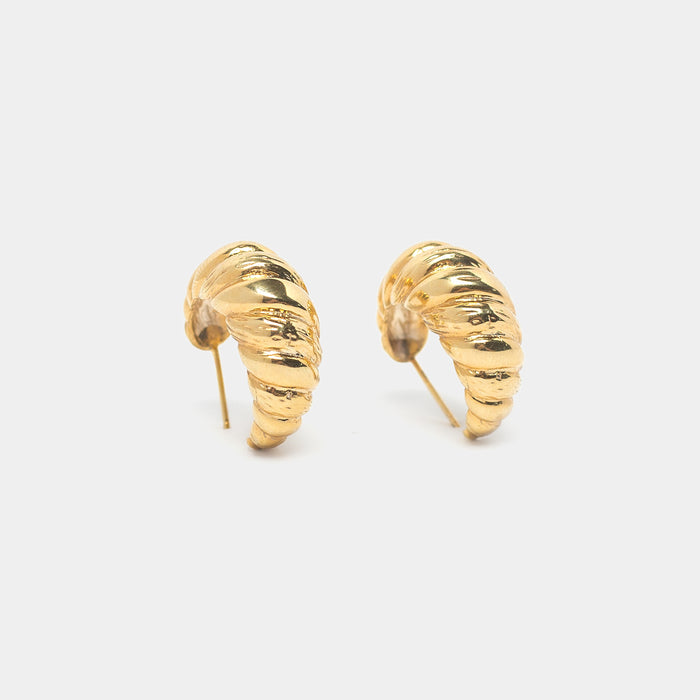 Laëtitia Hoops in Gold