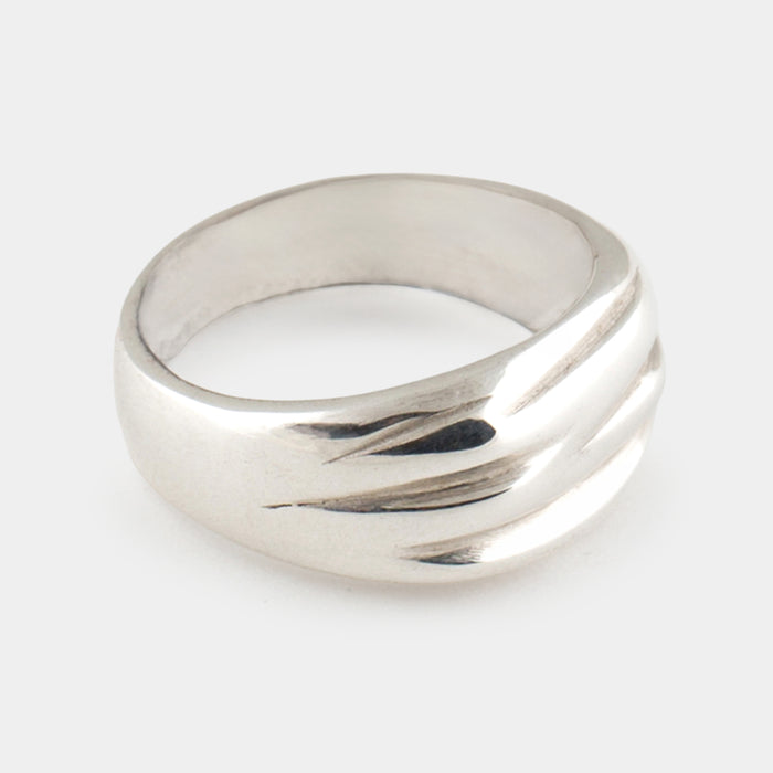"Le Chemin" Ring in Silver