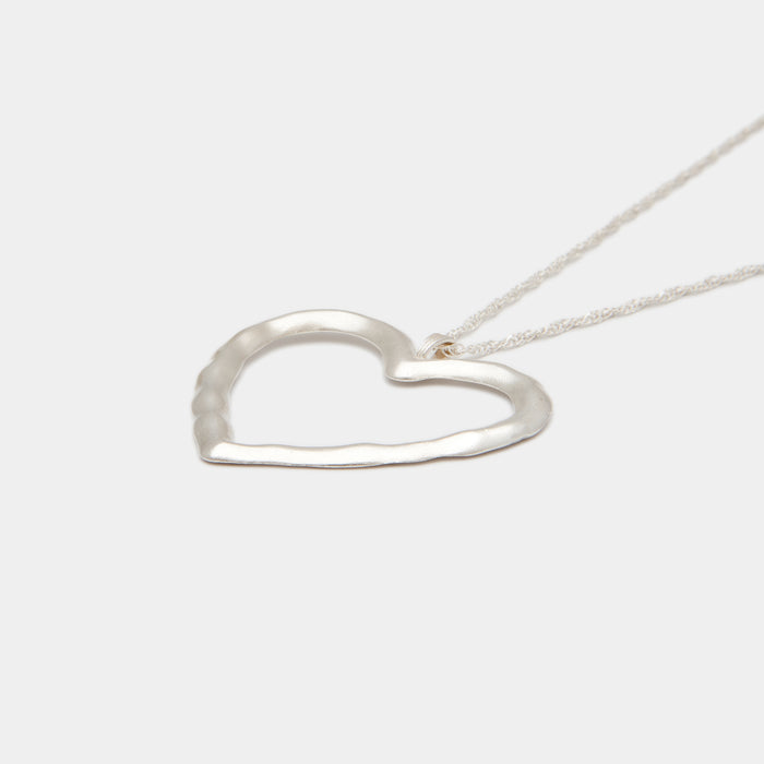Lulu Heart Choker in Silver