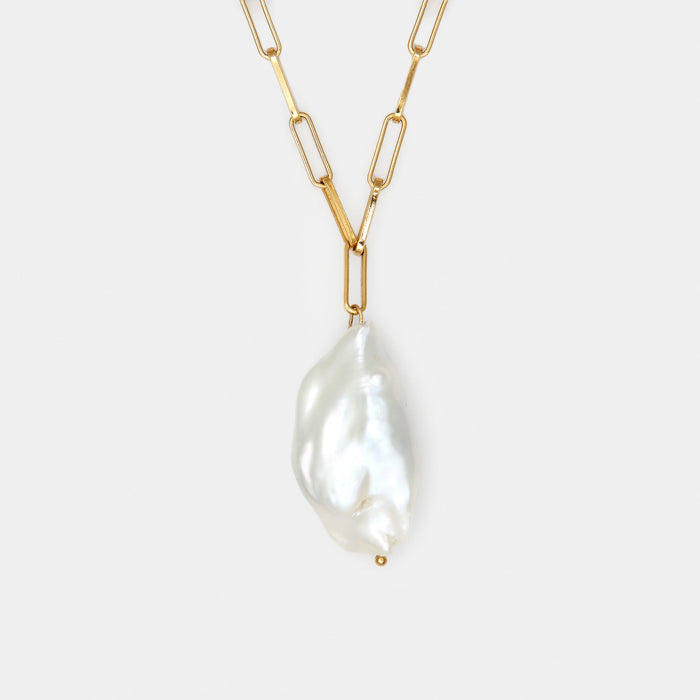 Luna Baroque Pearl Necklace