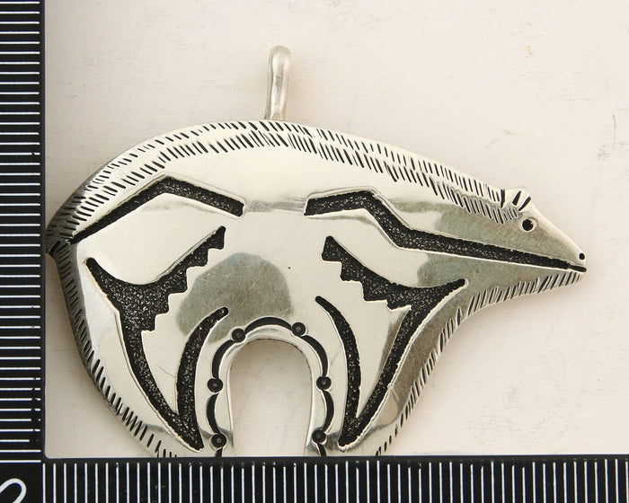 Navajo 925 Silver Spirit Bear Pendant Artist Signed Thomas Singer C.80's
