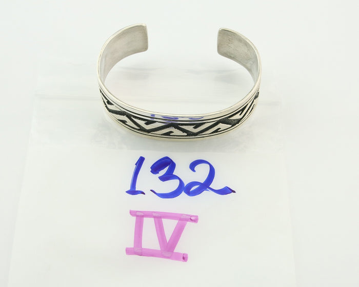 Navajo Bracelet 925 Silver Artist Signed Thomas Singer Cuff C.80's
