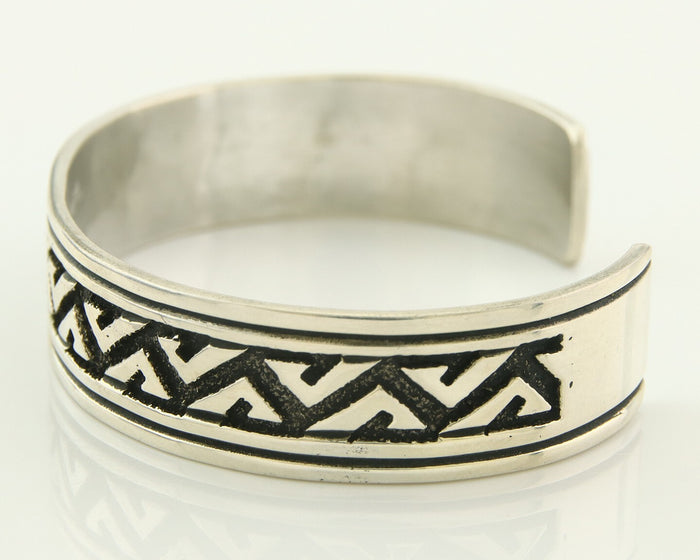 Navajo Bracelet 925 Silver Artist Signed Thomas Singer Cuff Made in the 1980's