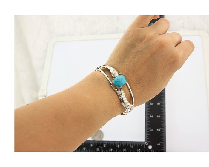 Navajo Bracelet Sterling Silver Turquoise Native American Artist Handmade
