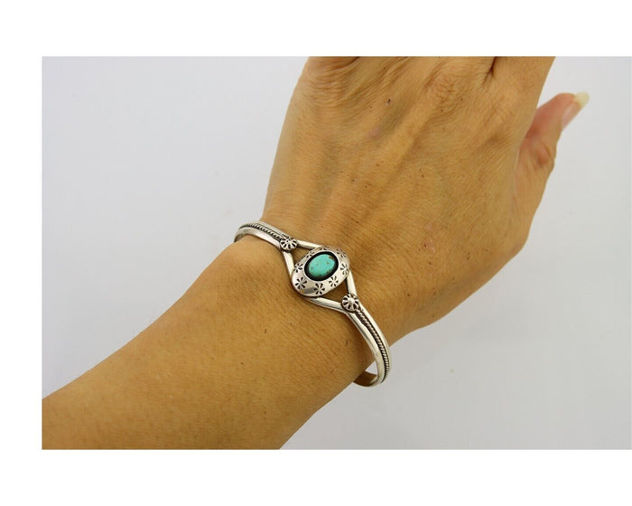 Navajo Cuff Bracelet 925 Silver Turquoise Cuff Native American Artist C.80's