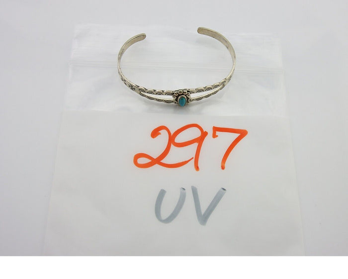 Navajo Cuff Bracelet 925 Silver Turquoise Cuff Native American Artist C.80's