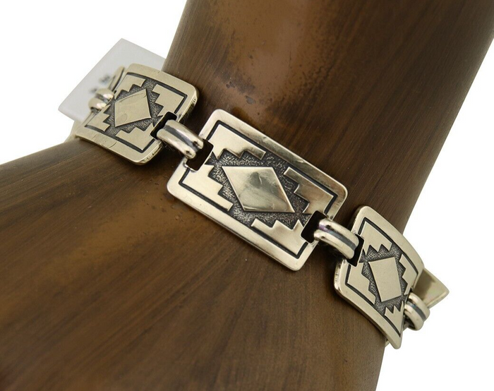 Navajo Hamdmade Link Bracelet 925 Silver Native American Artist C.80's