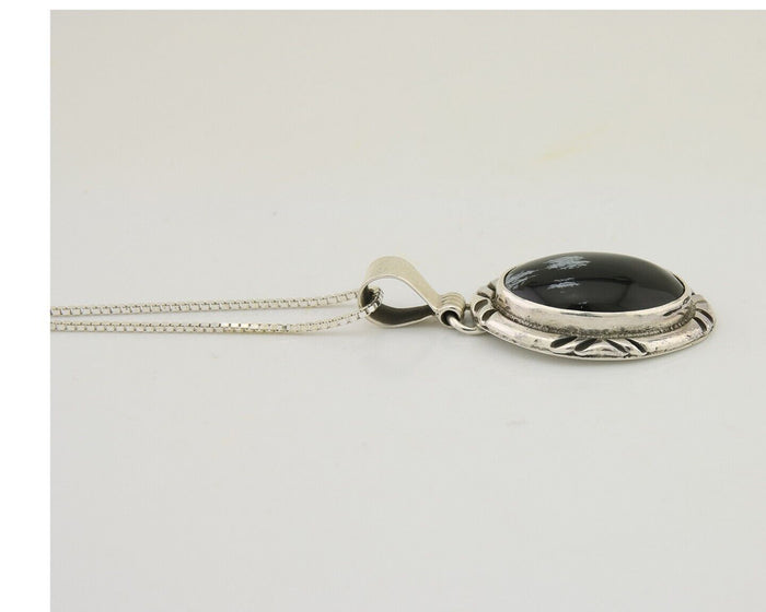Navajo Necklace 925 Silver Onyx Natural Snowflake Agate Signed Native American