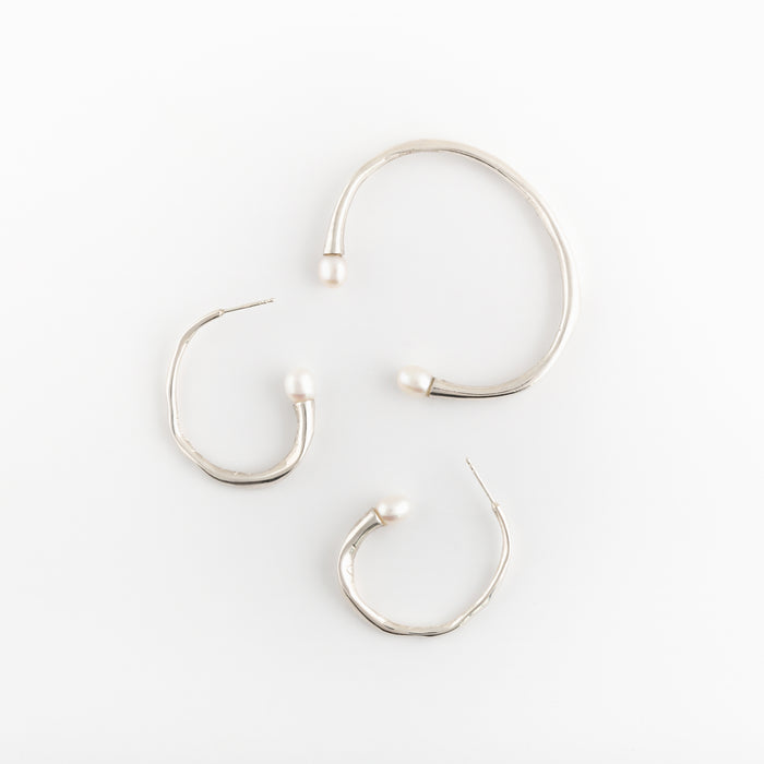 Noah Hoops in Gold