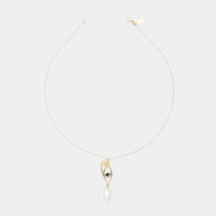 Resin Ayla Pearl Necklace