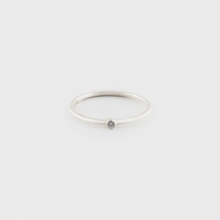 Simple Cléo Diamond Ring in Silver