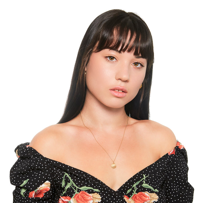 Siobhan Shell Necklace in Gold
