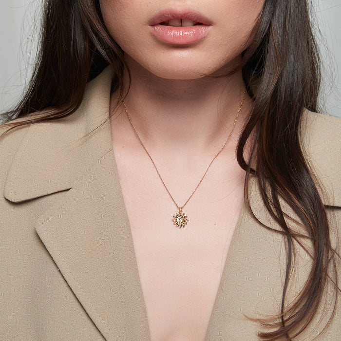 Solana Necklace in Gold