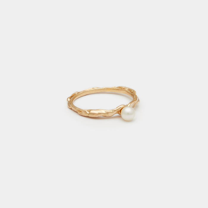 Terra Pearl Ring in Gold